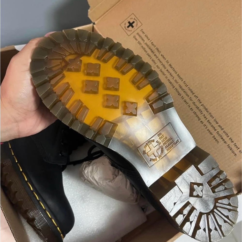 Dr. Martens - Serena black size 7